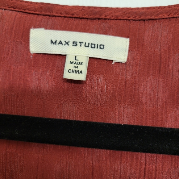 Women's Max Studio Burnt Orange Long Sleeve Flowy Blouse, Size Large - Picture 6 of 16